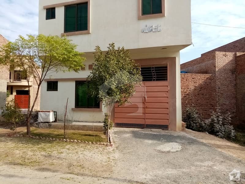 1 Marla House In Gulshan-e-Zainab For Sale At Good Location