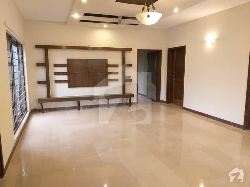 Separate Gate One Kanal Upper Portion Are Available For Rent In Phase 4