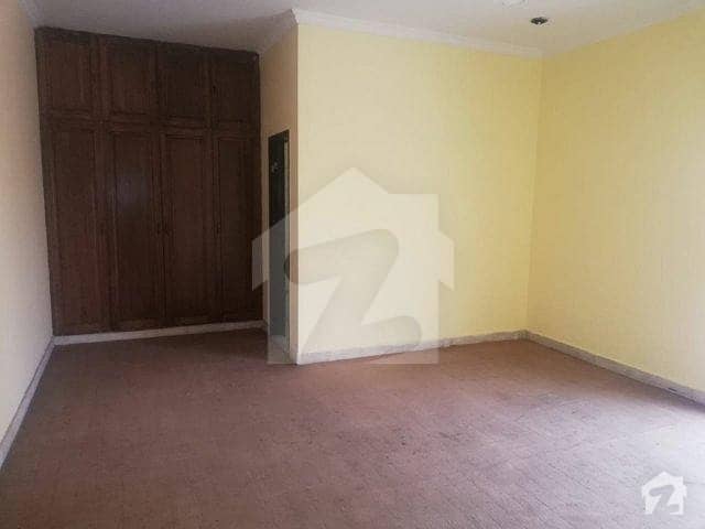 1 Kanal Upper Portion for Rent in Phase 1