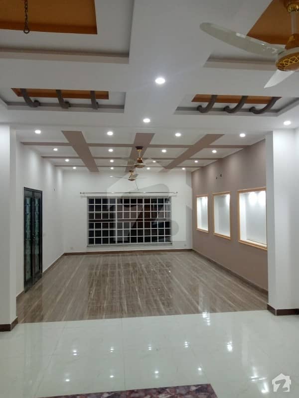 1 Kanal Lower Portion Available For Rent In Available State Life Society