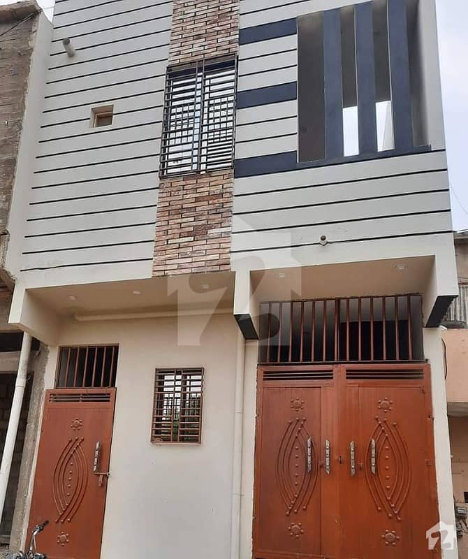 گلستانِِ جوہر ۔ بلاک 9 گلستانِ جوہر کراچی میں 4 کمروں کا 2 مرلہ مکان 70 لاکھ میں برائے فروخت۔