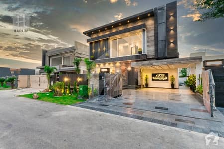 Attractive Villa came with Basement Located At Prime Site in Phase 6 Attractive Villa came with Basement Located At Prime Site in Phase 6