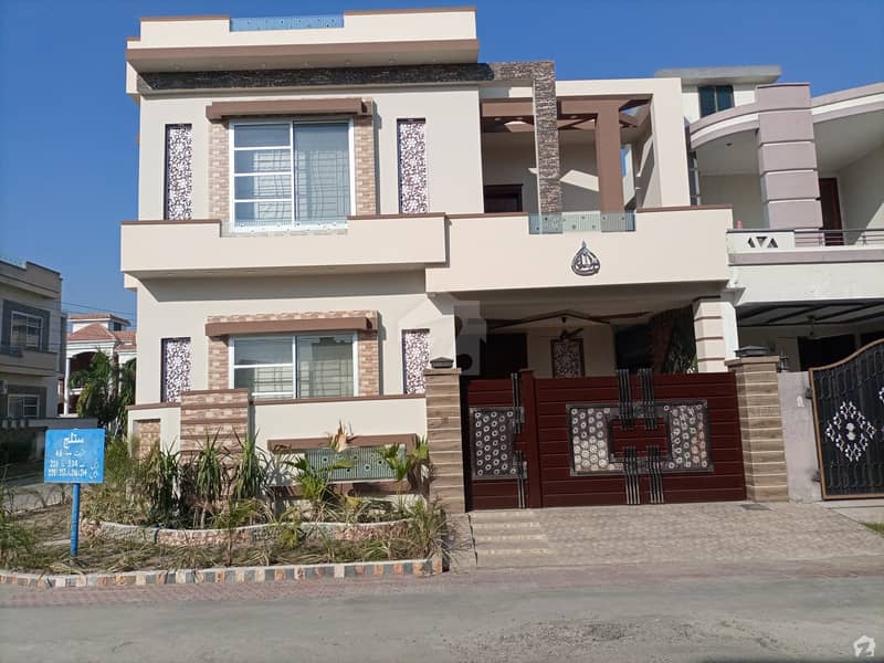 House For Sale Situated In DC Colony