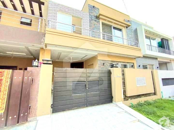 05 Marla Brand New Luxury House For Sale In State Life Houing Society