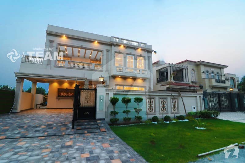 1 Kanal Brand New Victorian Design Luxury Bungalow For Sale