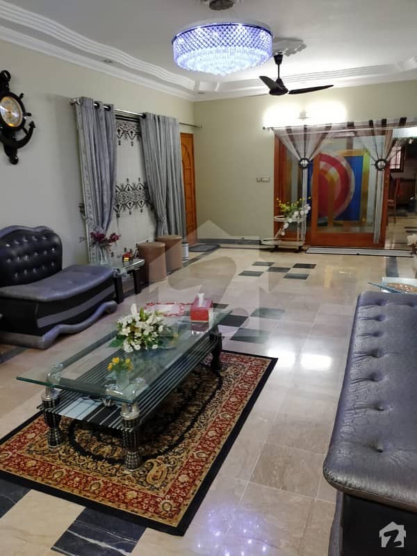 گلشنِ اقبال گلشنِ اقبال ٹاؤن کراچی میں 4 کمروں کا 16 مرلہ پینٹ ہاؤس 1.5 کروڑ میں برائے فروخت۔