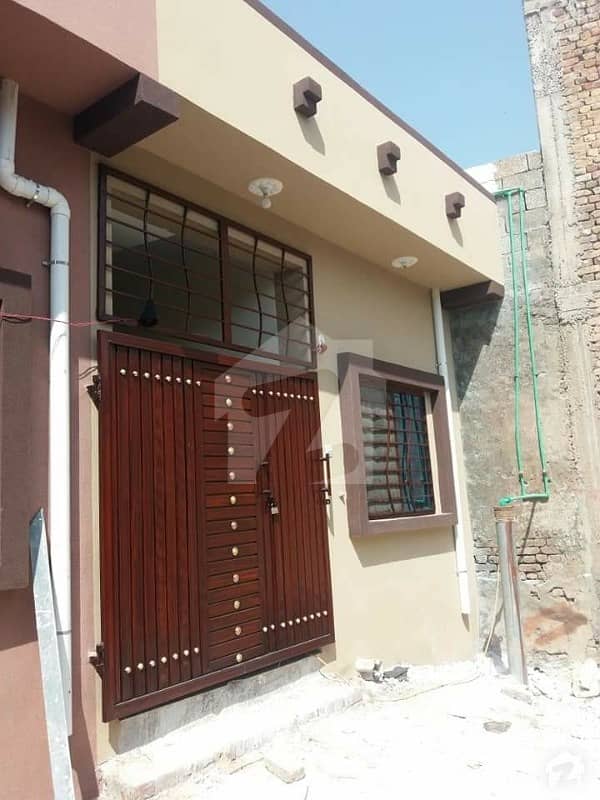 برما ٹاؤن اسلام آباد میں 2 کمروں کا 2 مرلہ مکان 20 لاکھ میں برائے فروخت۔