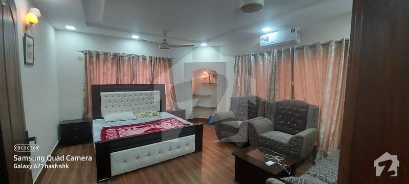 10 Marla House Available For Rent In Bahria Town Phase 8 Awais Block