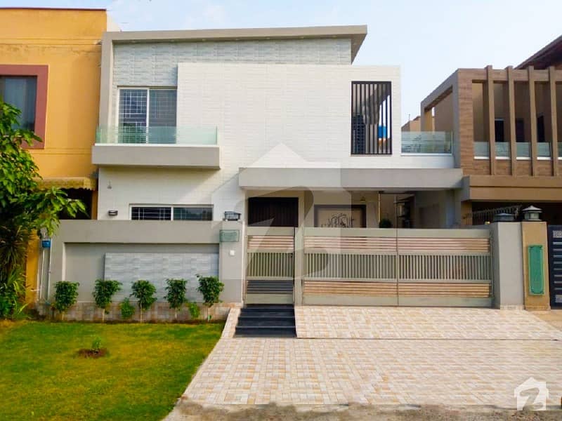 Supper Deal Top Location 10 Marla Bungalow For Sale In State Life Housing Society Lahore Phase 1 Block F Plot No 146