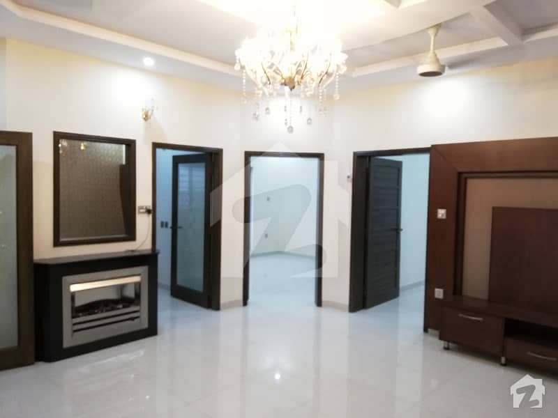 8 Marla Beautiful House For Sale In Umar Block Sector B Bahria Town Lahore