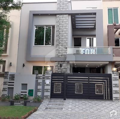 5 Marla Brand New Luxury House For Sale In Bb Block Sector D Bahria Town Lahore 5 Marla Brand New Luxury House For Sale In Bb Block Sector D Bahria Town Lahore