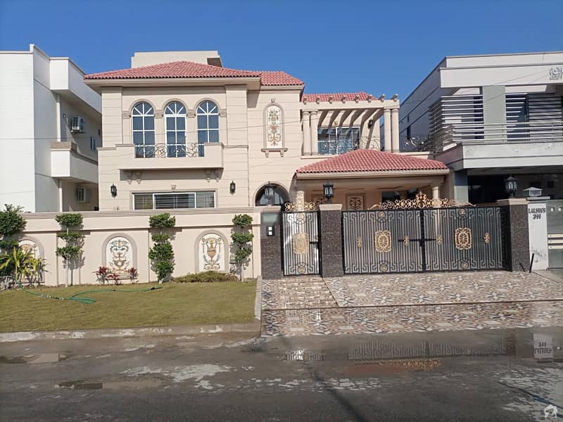 Good 1 Kanal House For Sale In DC Colony