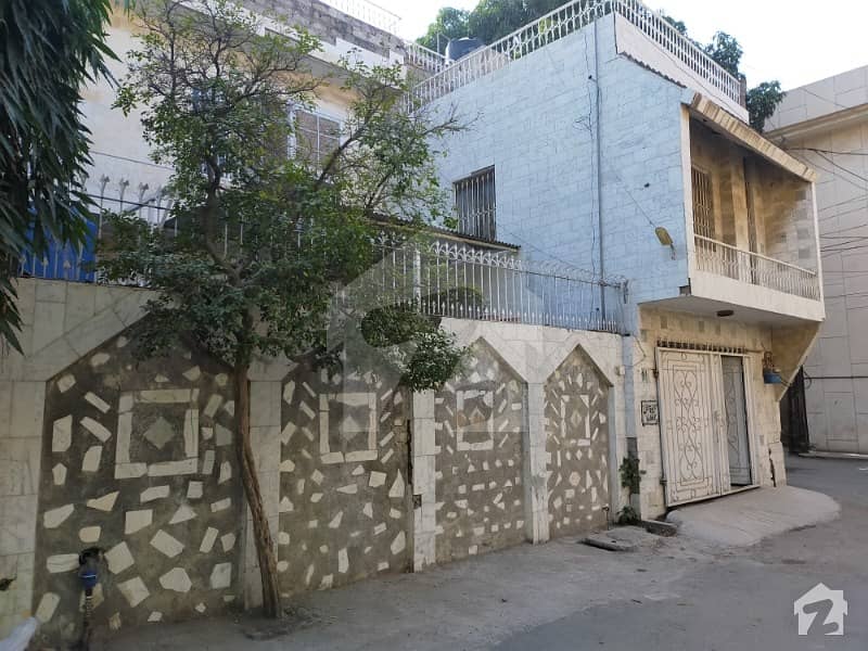 اعوان ٹاؤن لاہور میں 5 کمروں کا 12 مرلہ مکان 1.75 کروڑ میں برائے فروخت۔