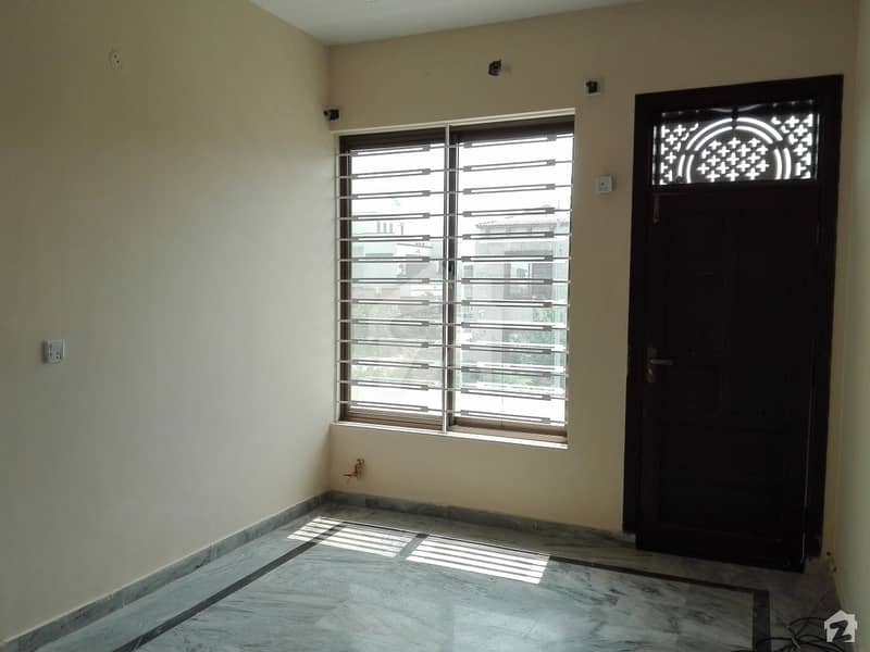 619 Square Feet Flat In National Police Foundation O-9 Best Option