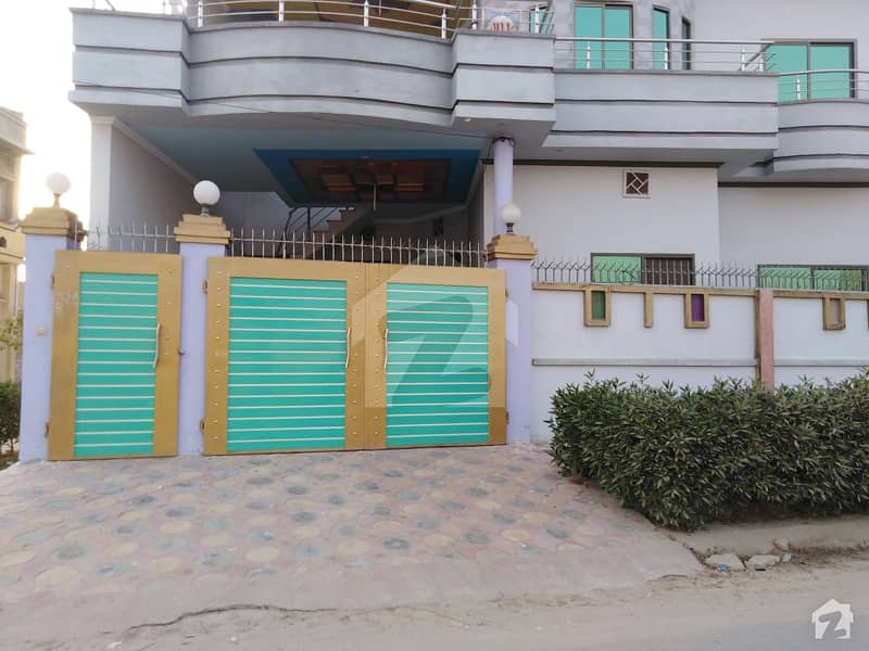 پیلی کین ہومز بہاولپور میں 4 کمروں کا 7 مرلہ مکان 1 کروڑ میں برائے فروخت۔