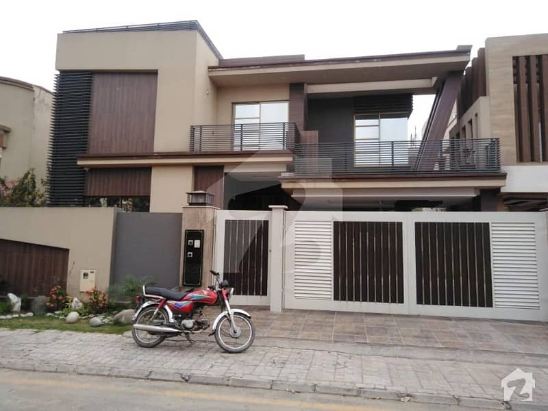 1 Kanal Brand New House For Sale In Gulbahar Block