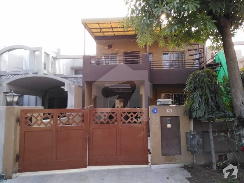 Buy A 9.25 Marla House For Sale In Eden