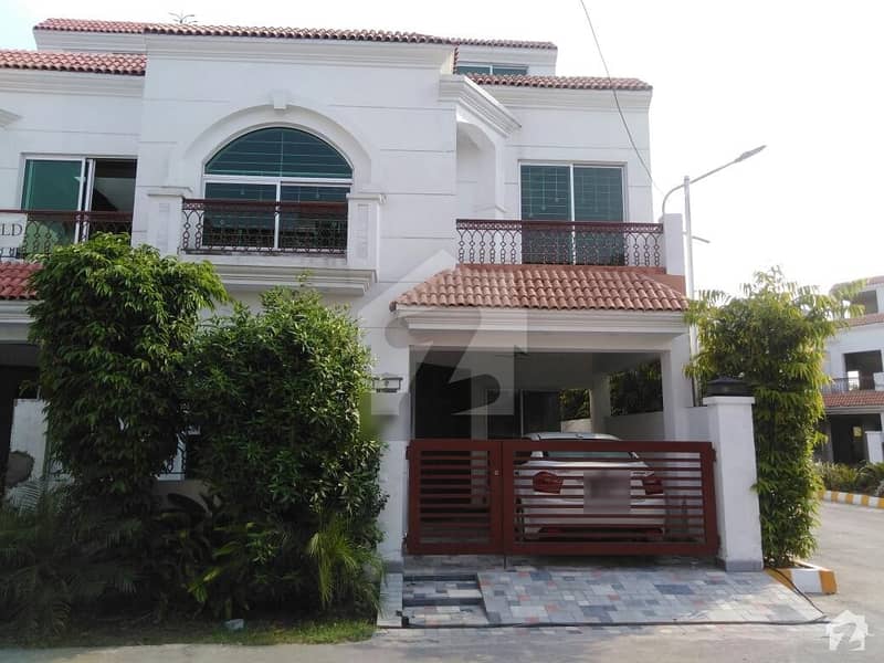 Buy A Centrally Located 1125  Square Feet House In Rehman Gardens