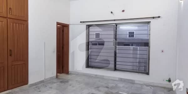 ڈی ایچ اے فیز 1 - سیکٹر ڈی ڈی ایچ اے ڈیفینس فیز 1 ڈی ایچ اے ڈیفینس اسلام آباد میں 6 کمروں کا 1 کنال مکان 1.4 لاکھ میں کرایہ پر دستیاب ہے۔ ڈی ایچ اے فیز 1 - سیکٹر ڈی ڈی ایچ اے ڈیفینس فیز 1 ڈی ایچ اے ڈیفینس اسلام آباد میں 6 کمروں کا 1 کنال مکان 1.4 لاکھ میں کرایہ پر دستیاب ہے۔