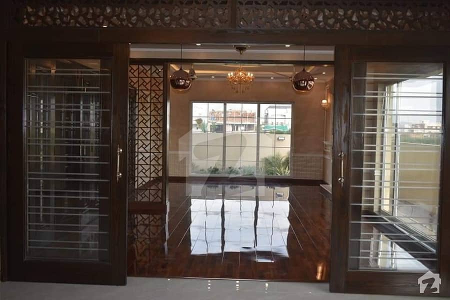 10 Marla House For Rent In DHA Defence