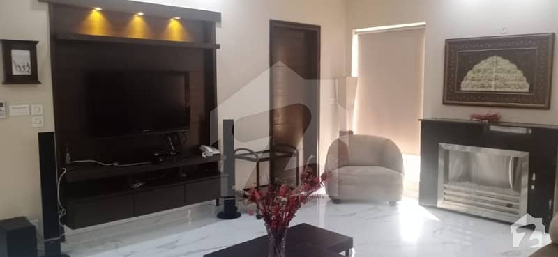 1 Kanal Upper Portion Fully Furnished Lower Portion Lock Dha Phase 7