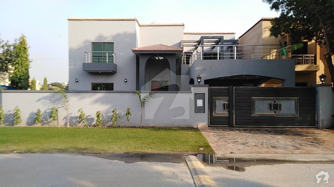 24.5 Marla Double Storey House For Sale In Lake City Sector M1