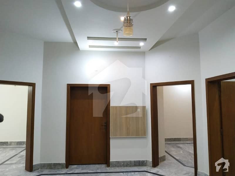 Wapda Town F2 Block  10 Marla Fully Renovated 15 Storey House For Sale 40ft Road