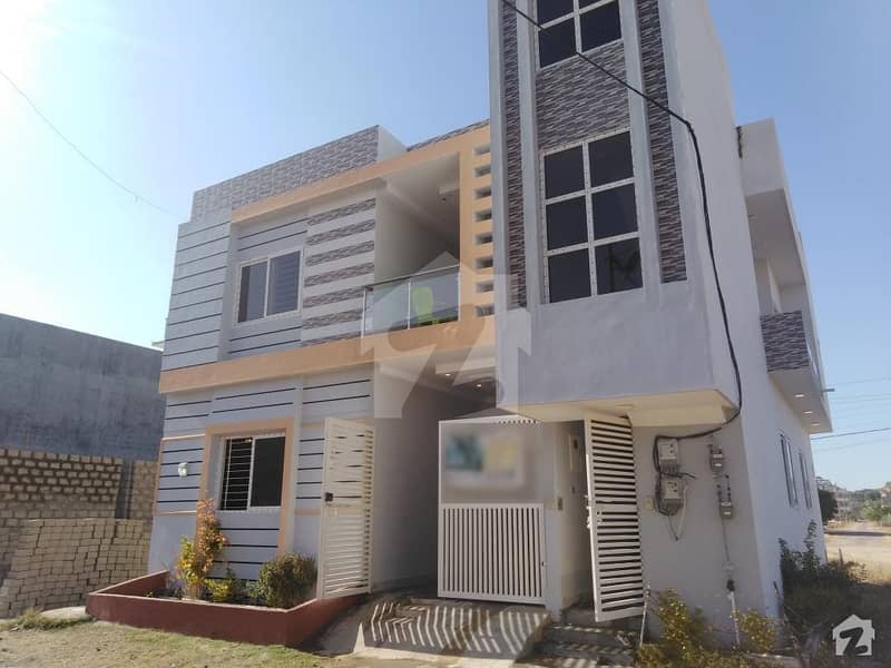 گلشنِ معمار - سیکٹر کیو گلشنِ معمار گداپ ٹاؤن کراچی میں 6 کمروں کا 7 مرلہ مکان 1.79 کروڑ میں برائے فروخت۔