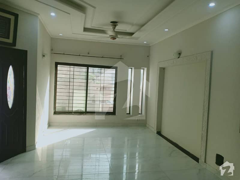 Behind Lums Ubl Society 5 Marla Corner Facing Park Luxury Bungalow For Sale