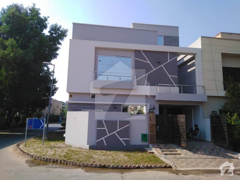 6.50 Marla Brand New House For Sale In Cc Block
