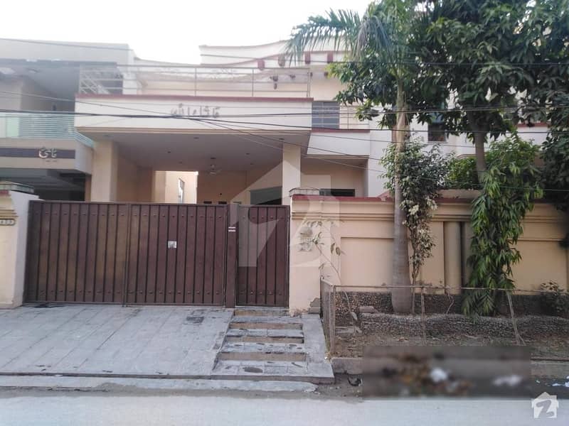 1 Kanal House Is Available For Sale In Johar Town