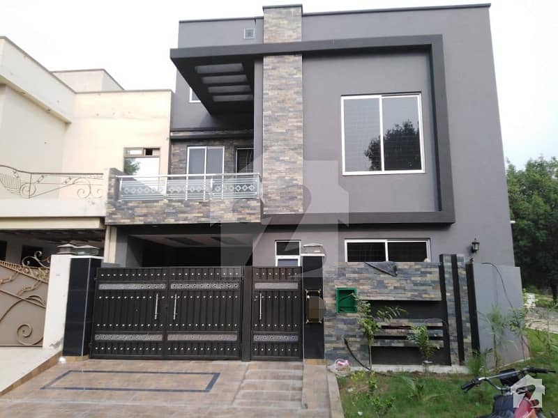 6 Marla Brand New House For Sale In Cc Block Sector D Bahria Town Lahore