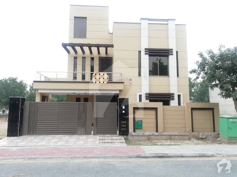 10 Marla Beautiful House For Rent In Tulip Block Sector C Bahria Town Lahore