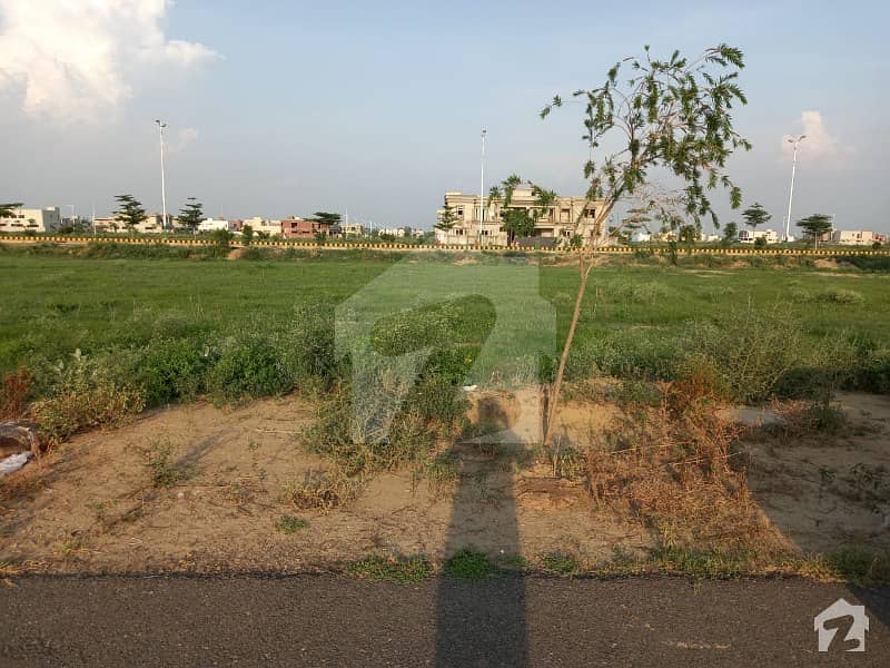 Limited Offer 8 Marla Ideal Plot Available For Sale In Dha 9 Town Block C