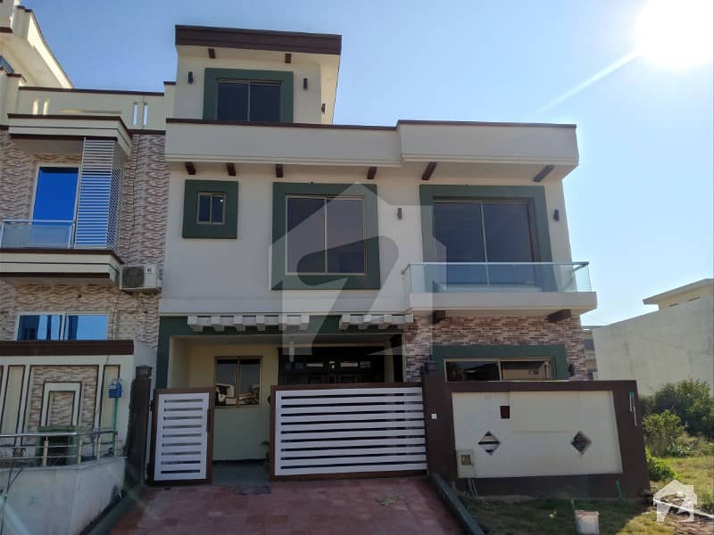 Stunning 1800 Square Feet Brand New House In G132 Available