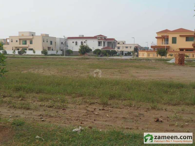 10 Marla Cornor Plot For Sale In Dd Sector D Bahria Town Lahore