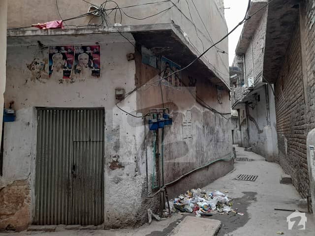 نیوحکیم بخاری کالونی جی ٹی روڈ پشاور میں 2 کمروں کا 2 مرلہ مکان 35 لاکھ میں برائے فروخت۔