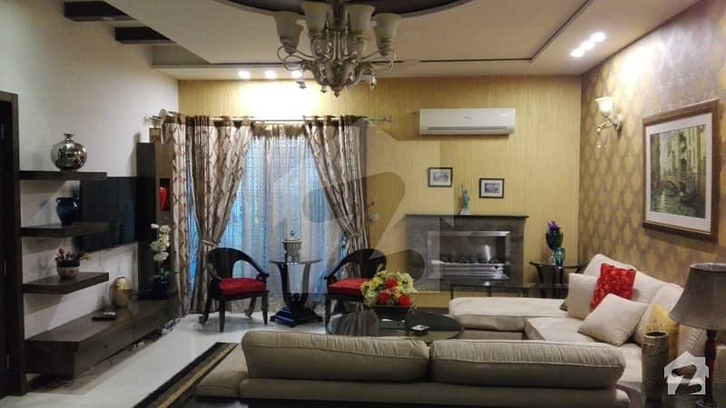 1 Kanal New Most Beautiful House For Sale dha Phase 4 Near Park