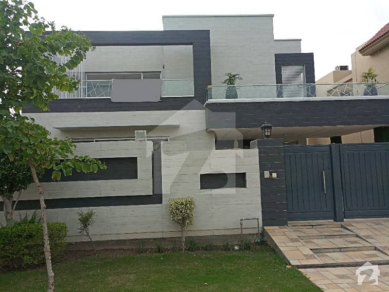 ڈی ایچ اے فیز 6 - بلاک بی فیز 6 ڈیفنس (ڈی ایچ اے) لاہور میں 5 کمروں کا 1 کنال مکان 6.05 کروڑ میں برائے فروخت۔