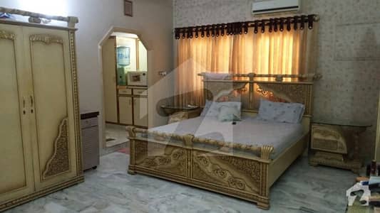 مقبول آباد سوسائٹی کراچی میں 4 کمروں کا 12 مرلہ بالائی پورشن 3.25 کروڑ میں برائے فروخت۔