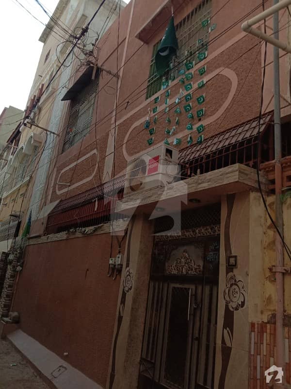 لانڈھی کراچی میں 5 کمروں کا 3 مرلہ مکان 85 لاکھ میں برائے فروخت۔