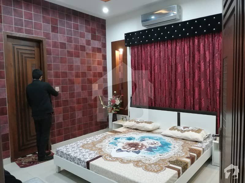 9 Marla House For Rent In Usman Block Sector B Bahria Town Lahore