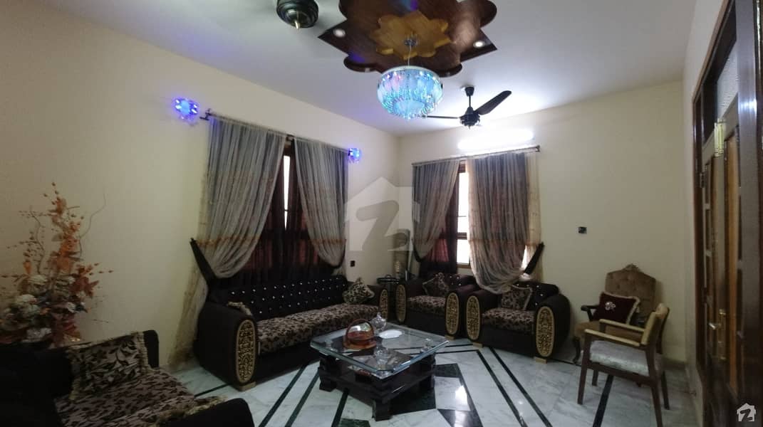 120 Square Yards House In Gulberg Town For Sale At Good Location