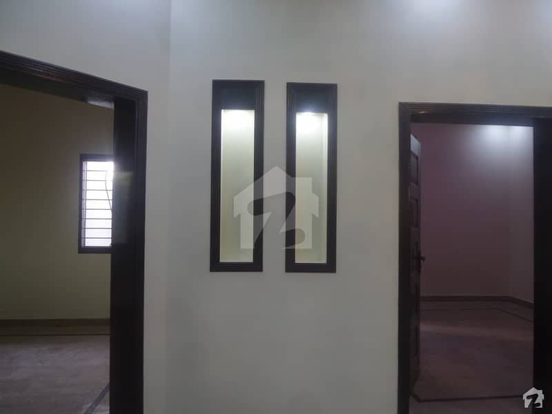 Upper Portion Of 8 Marla In Caltex Road For Rent