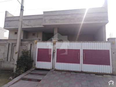 گورنمنٹ ایمپلائیز کوآپریٹو ہاؤسنگ سوسائٹی بہاولپور میں 4 کمروں کا 10 مرلہ مکان 90 لاکھ میں برائے فروخت۔ گورنمنٹ ایمپلائیز کوآپریٹو ہاؤسنگ سوسائٹی بہاولپور میں 4 کمروں کا 10 مرلہ مکان 90 لاکھ میں برائے فروخت۔