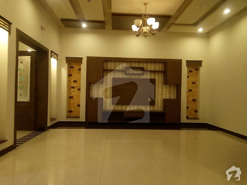 10 Marla Brand New House For Sale In Wapda Town