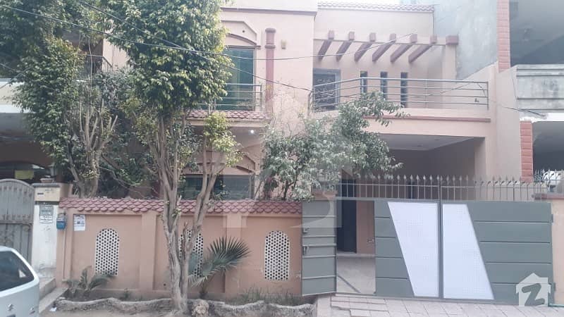 7.5 Marla House Situated In Johar Town For Sale