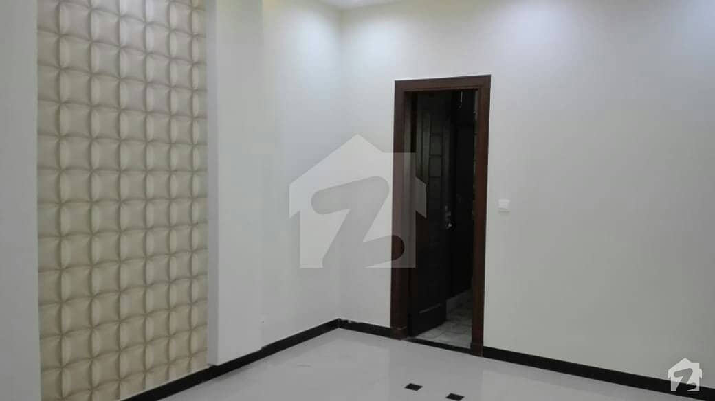House Of 400 Square Yards In North Karachi Is Available