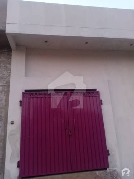 مدنی ٹاؤن فیصل آباد میں 1 کمرے کا 2 مرلہ مکان 12 لاکھ میں برائے فروخت۔