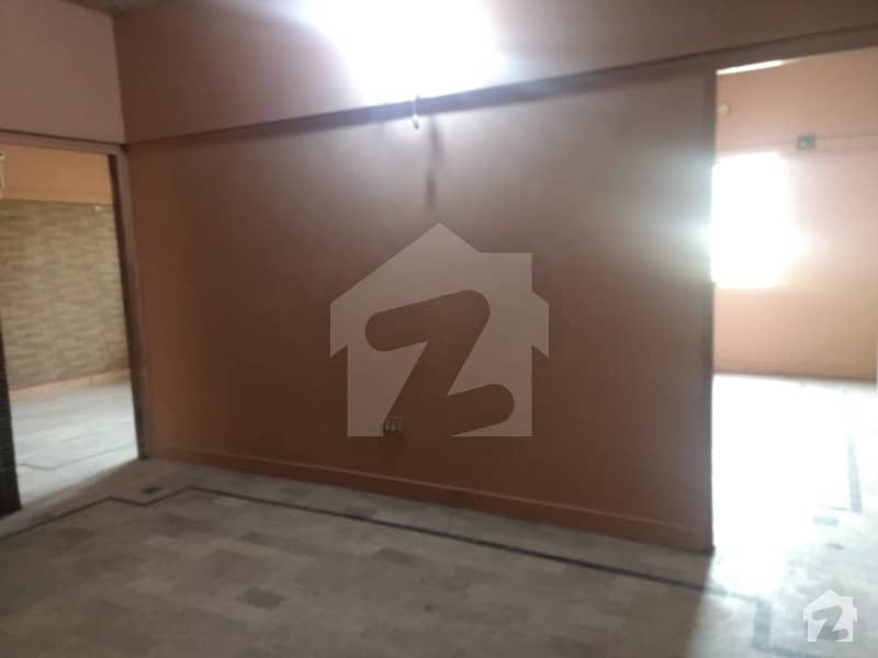 2 Bed L For Rent In Buffer Zone